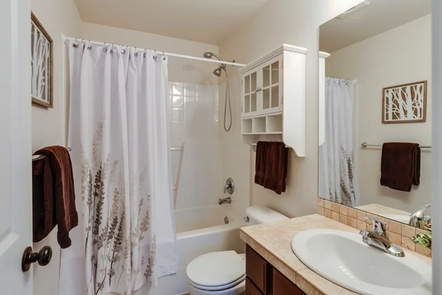 Modern and small bathroom remodeling San Mateo, CA/California